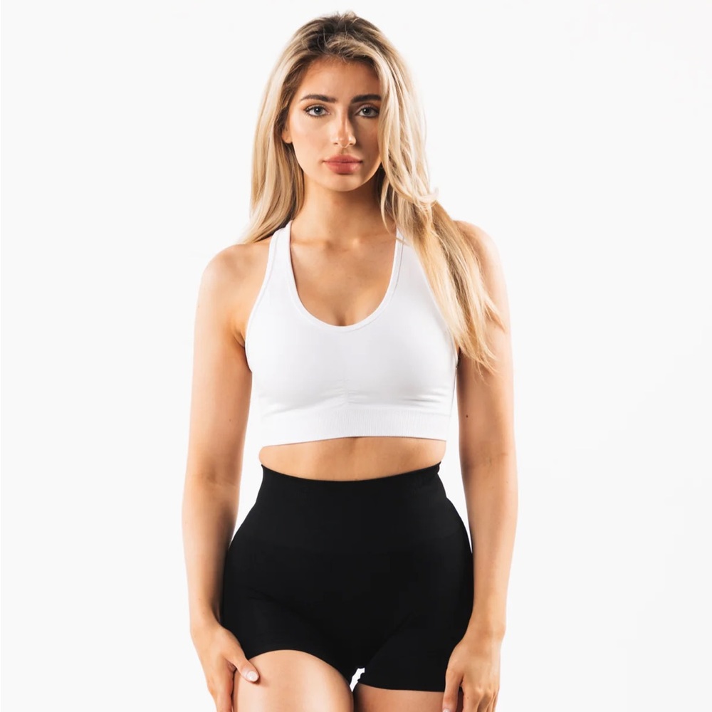 Alphalete Amplify Sports Bra | White, XS